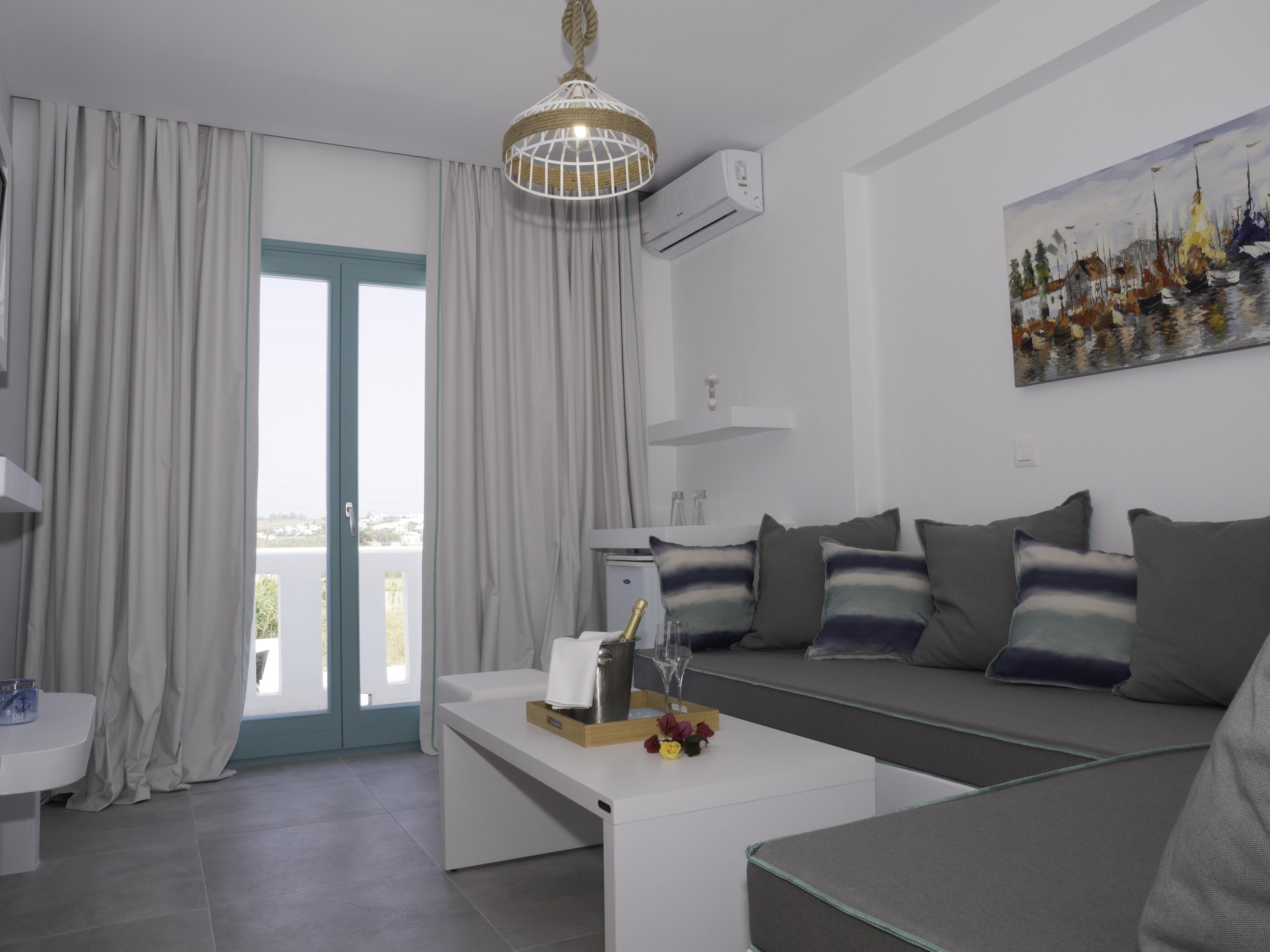 Amaryllis Beach Hotel Chrisi Akti  Exterior photo